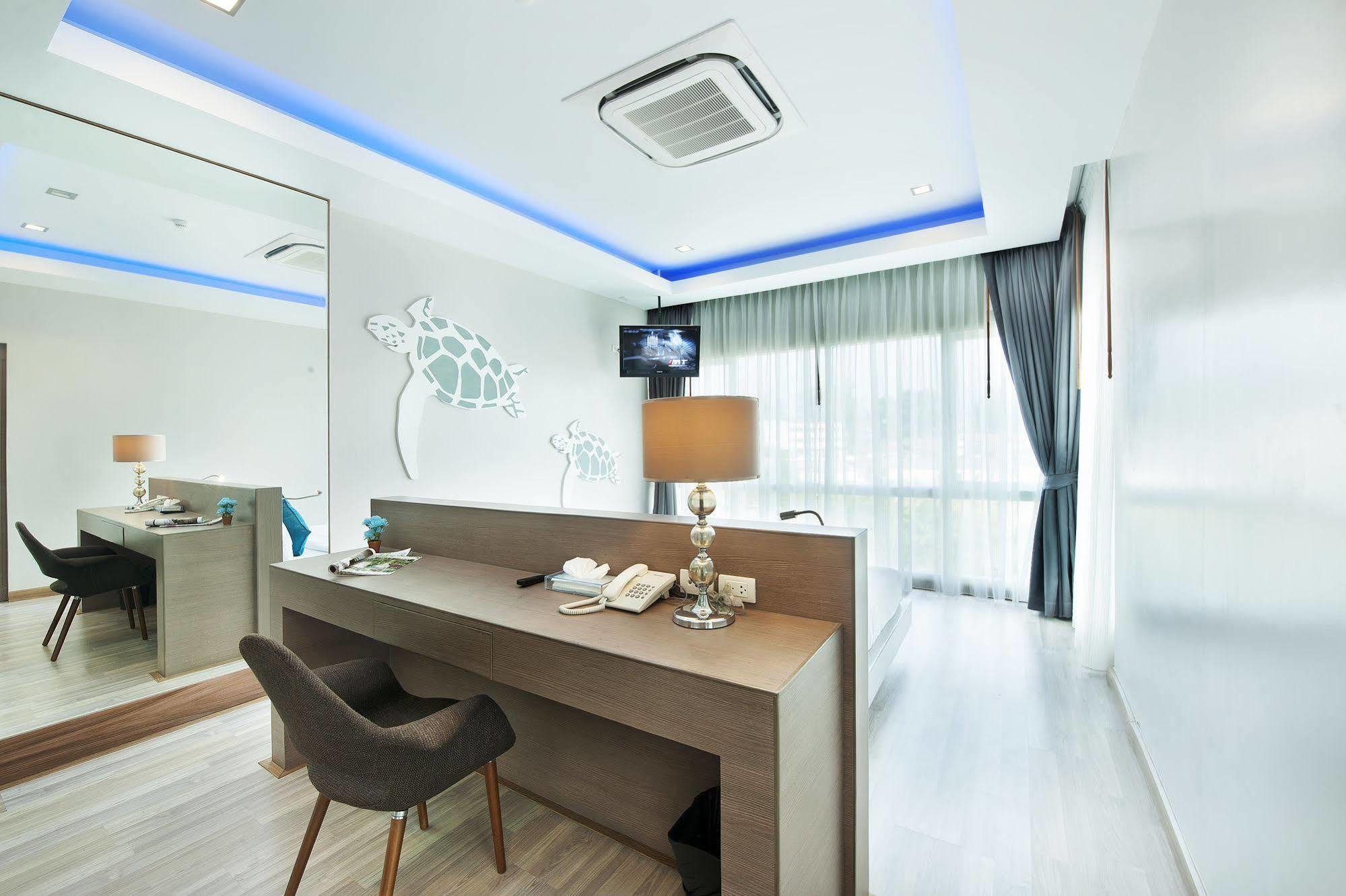 Ratana Platinum Resort Kamala Exterior foto